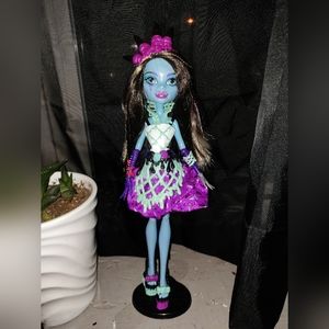 Mattel Monster High Sweet Screams Abbey Bominable Doll